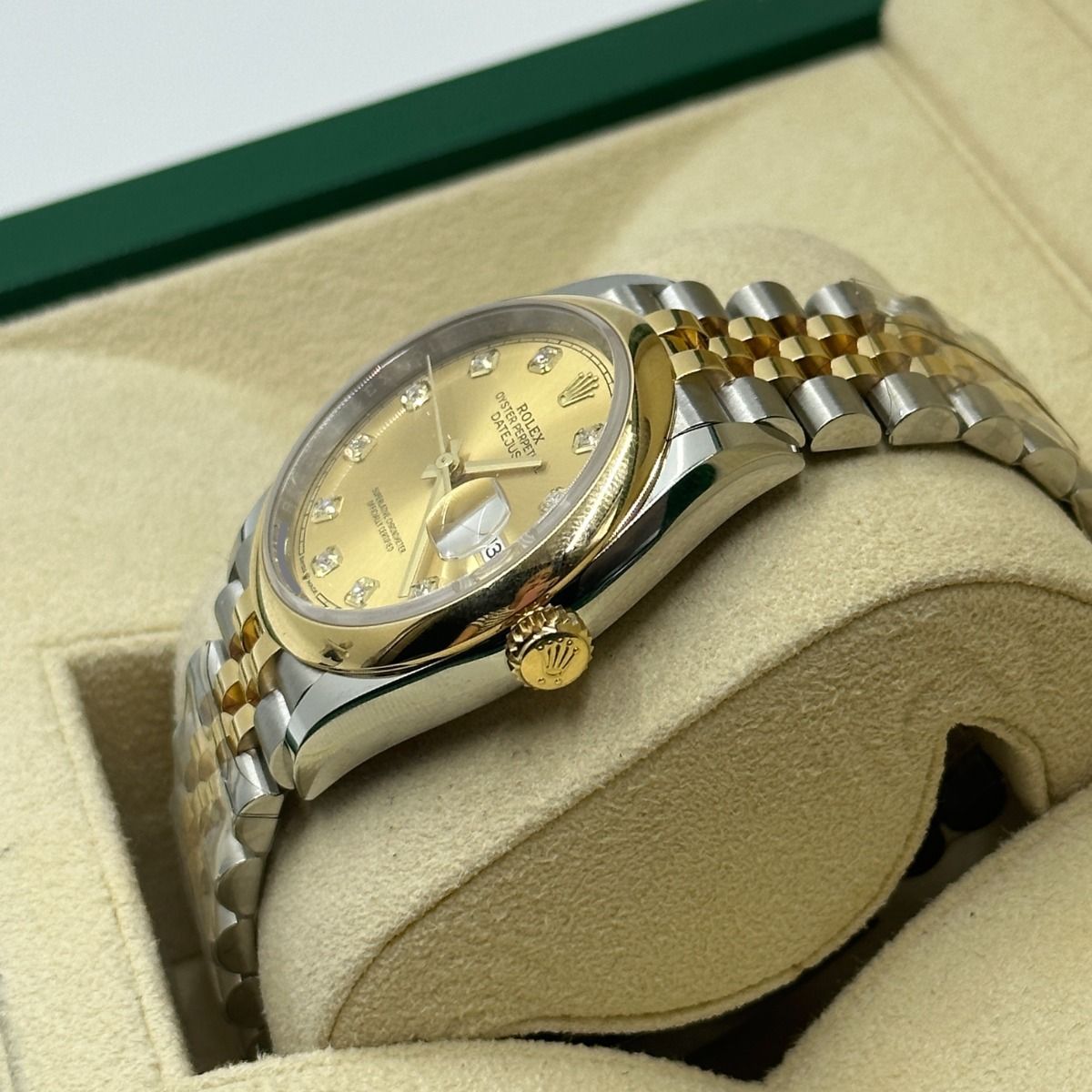 Rolex Datejust 36mm 126203 Champagne Set with Diamonds Dial Domed Bezel Oyster Bracelet - Image 4