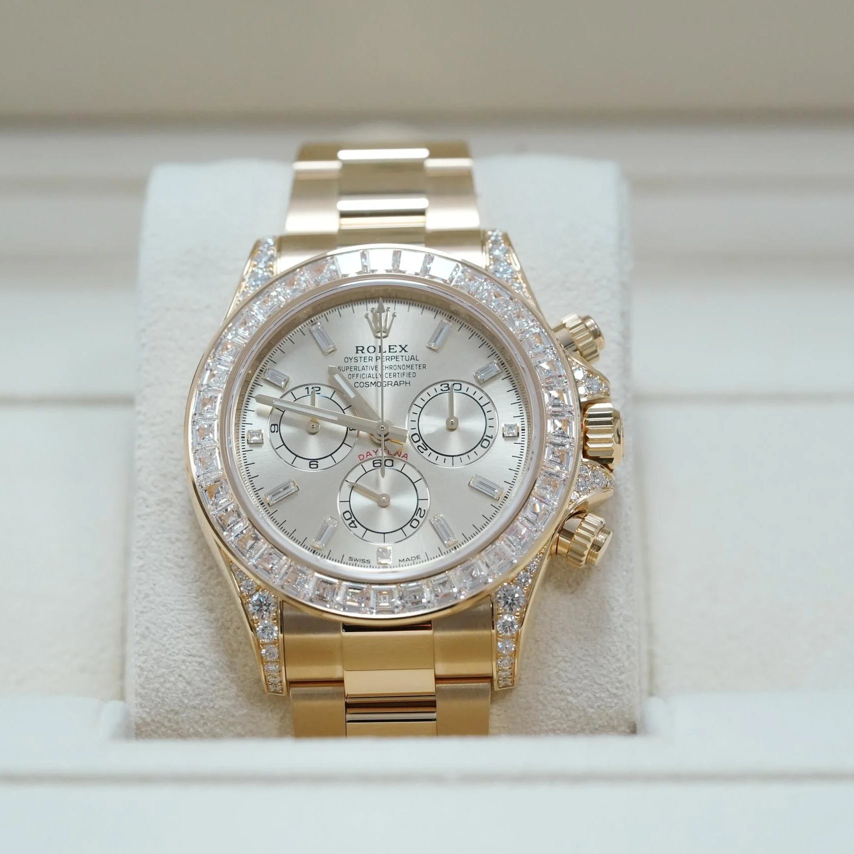 Rolex Cosmograph Daytona 126598TBR 40mm - Image 3