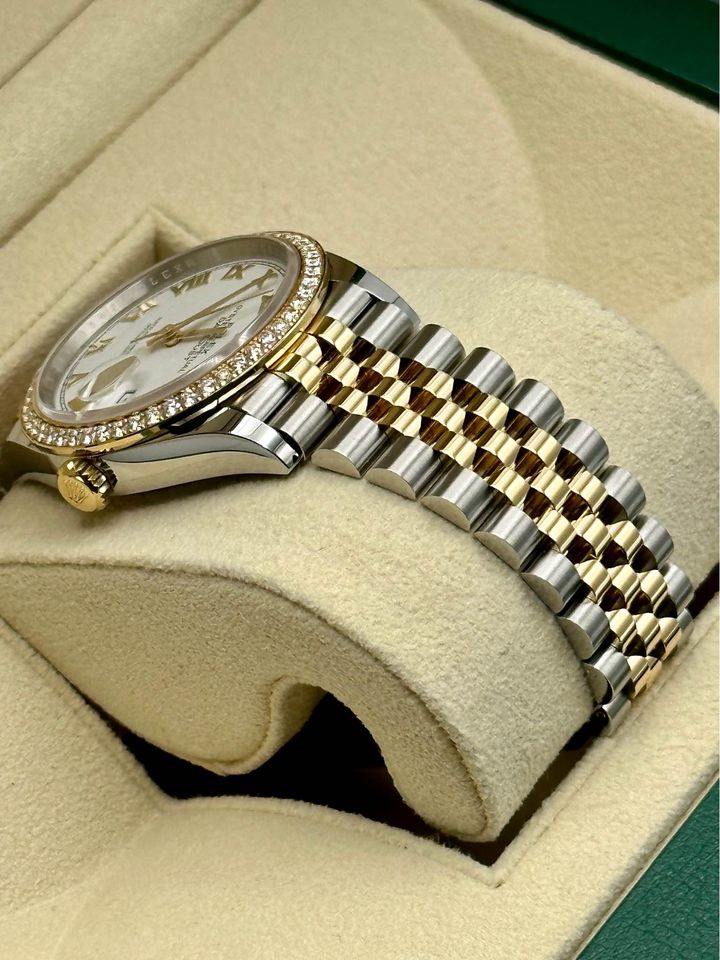 Rolex Datejust 36mm 126283 White Dial Jubilee Bracelet Watch - Image 3