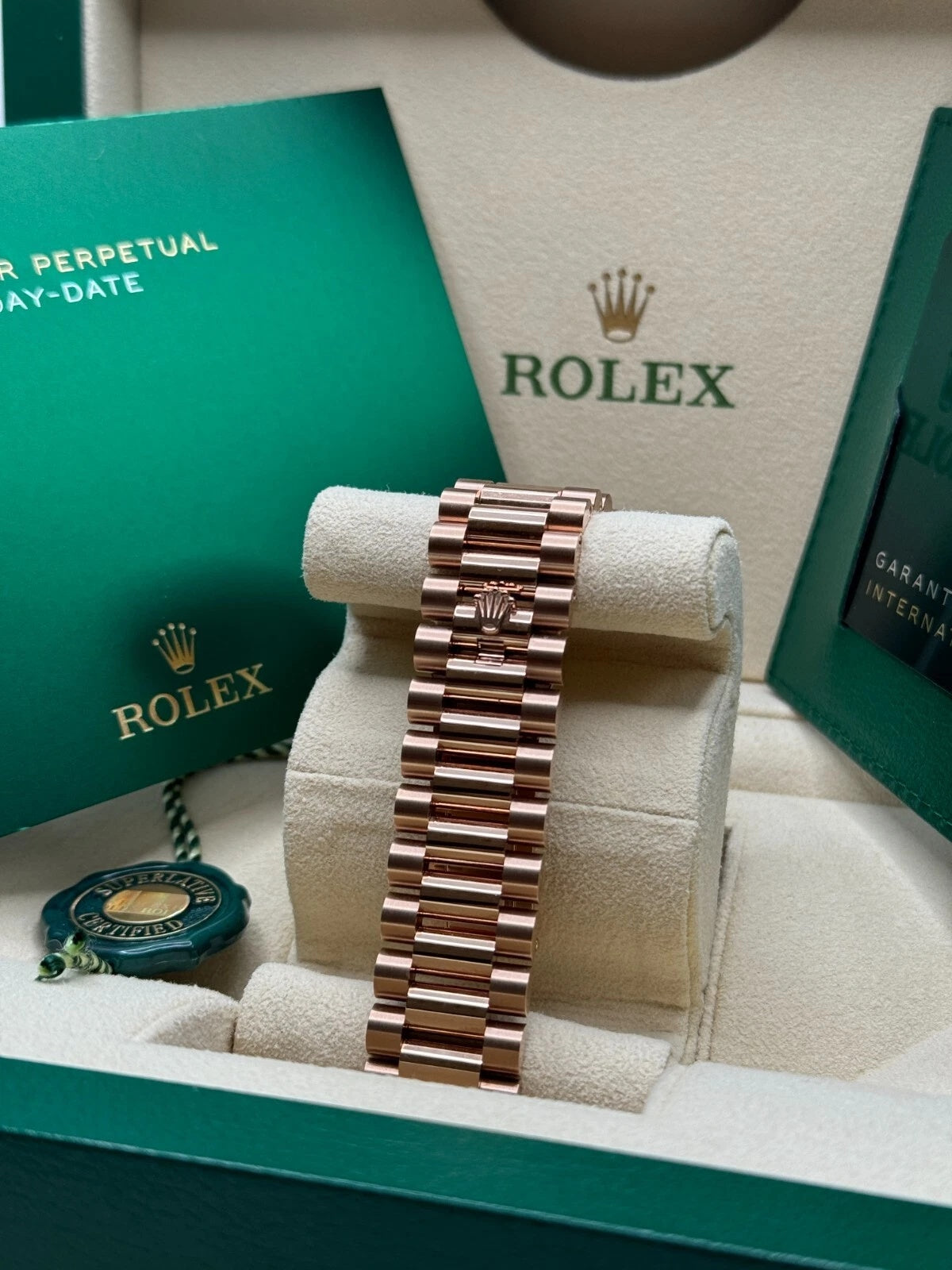 Rolex Day-Date 40mm Sundust Diamonds Dial 228345rbr-0007 - Image 7