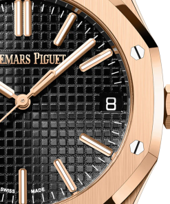 Alternative view of Audemars Piguet ROYAL OAK Pink Gold Black Dial 41mm