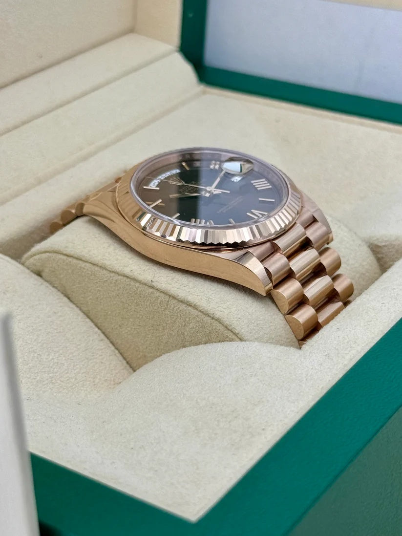 Rolex Day-Date President 40mm Everose Gold Chocolate Roman Dial - 228235 - Image 6
