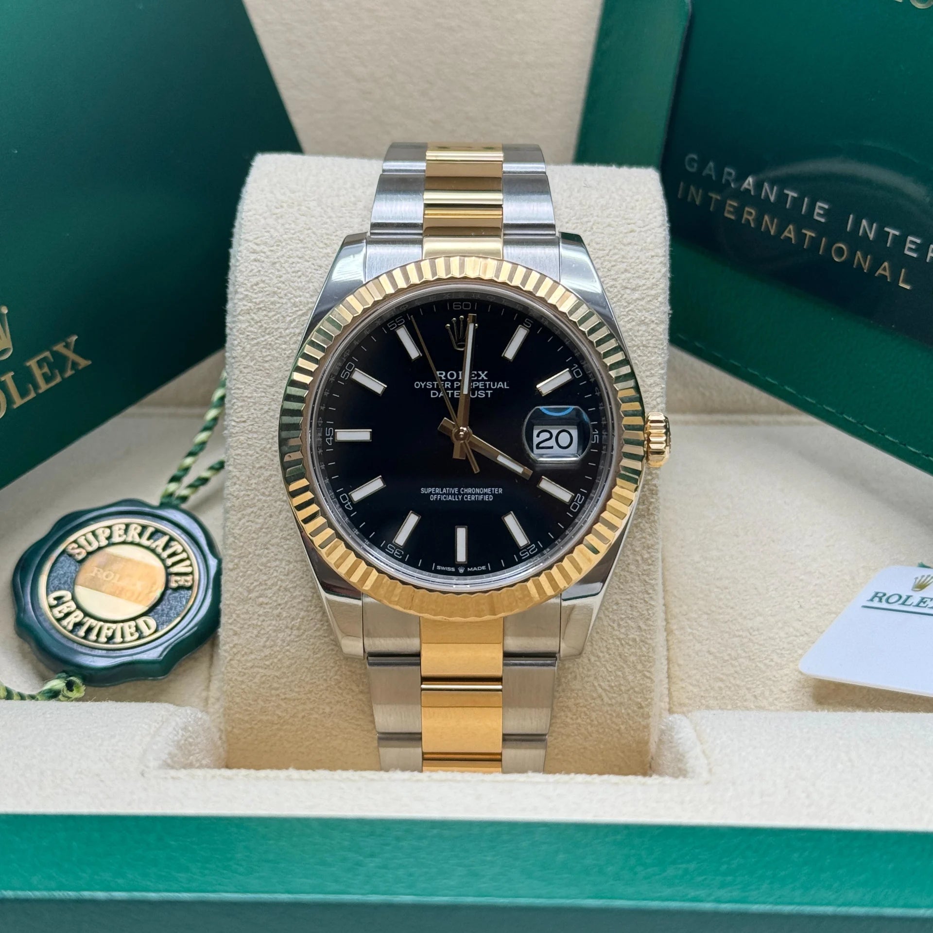 Rolex Datejust 41mm Two-Tone Yellow Gold Fluted Bezel Black Index Dial Jubilee - 126333 - Image 11