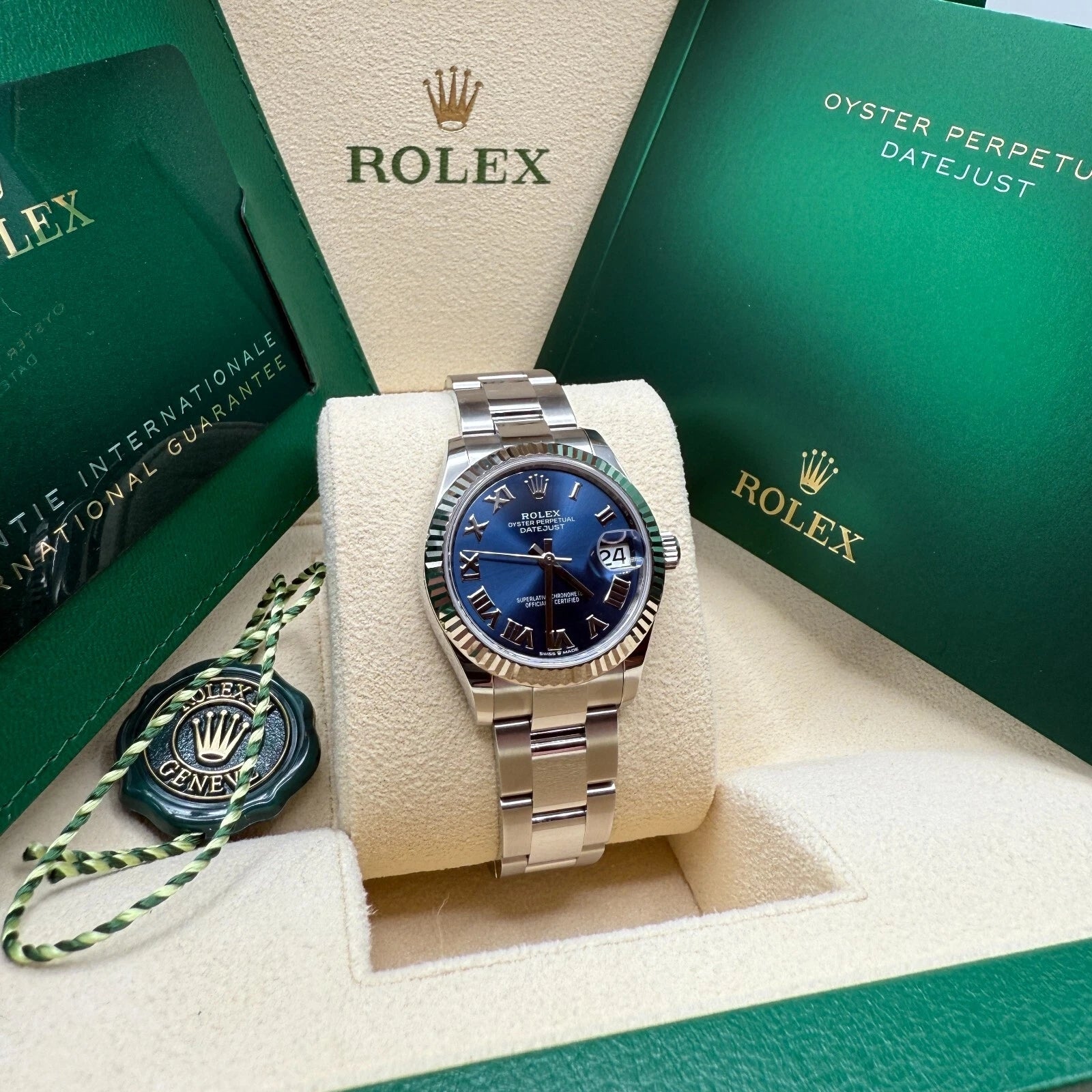 Rolex Datejust m278274-0033/0034 Bright Blue Dial 31mm Fluted Bezel Oyster Bracelet - Image 16