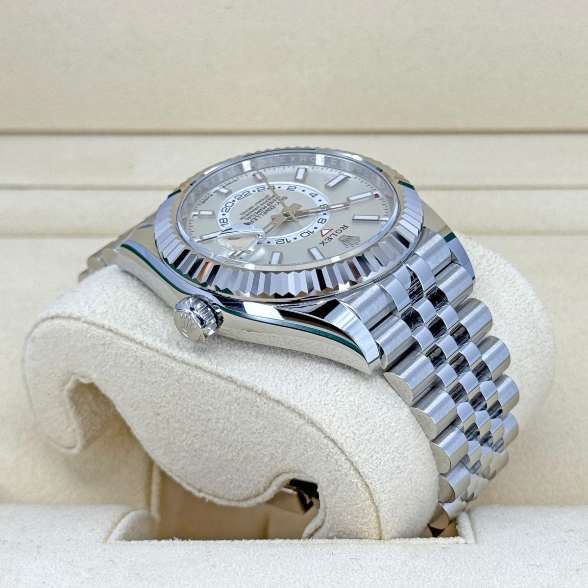 Rolex Sky-Dweller 42mm 336934-0004 Stainless Steel White Dial Oyster - Image 8