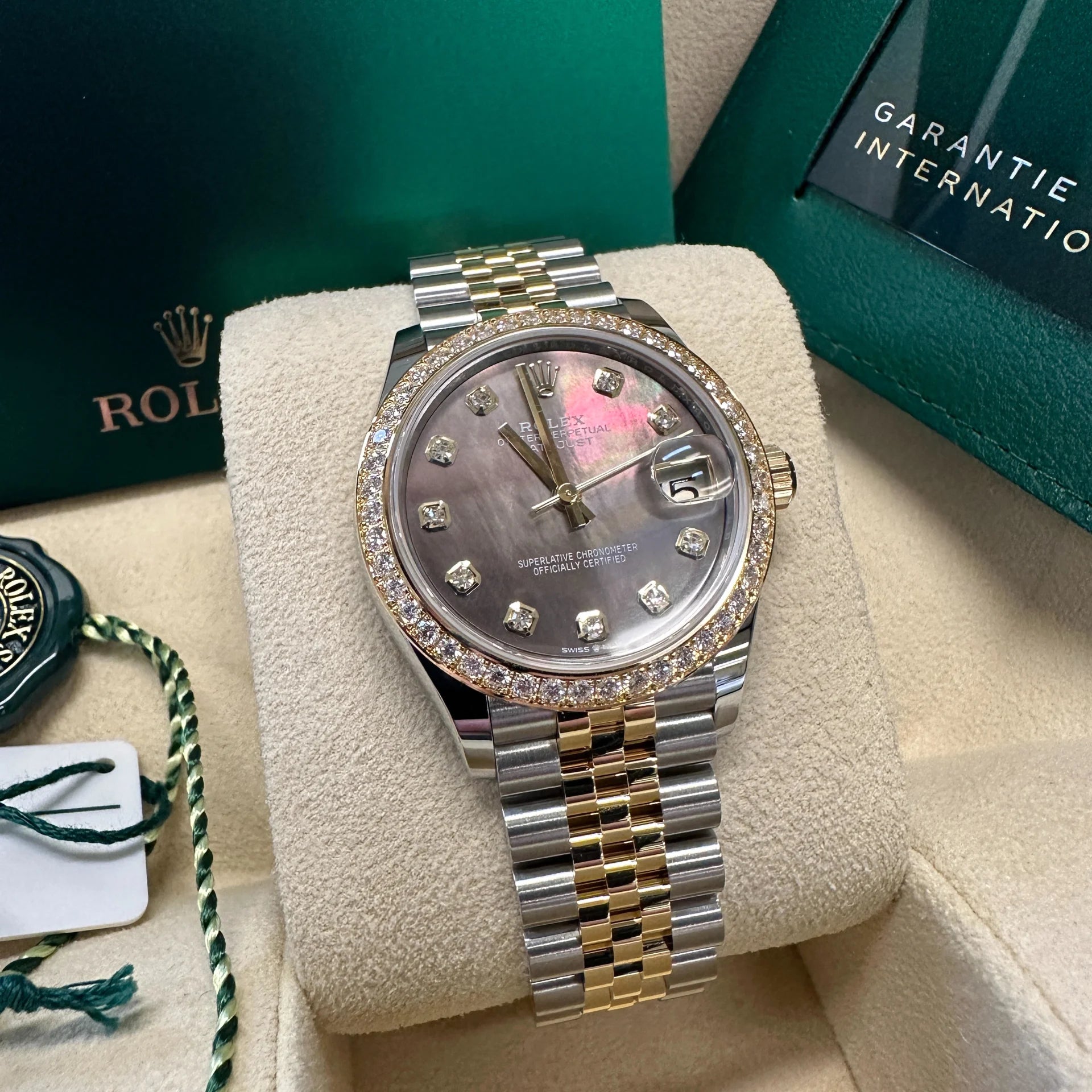 Rolex Datejust m278383-0023/0024 31mm Mother of Pearl Dial Oyster Bracelet - Image 4