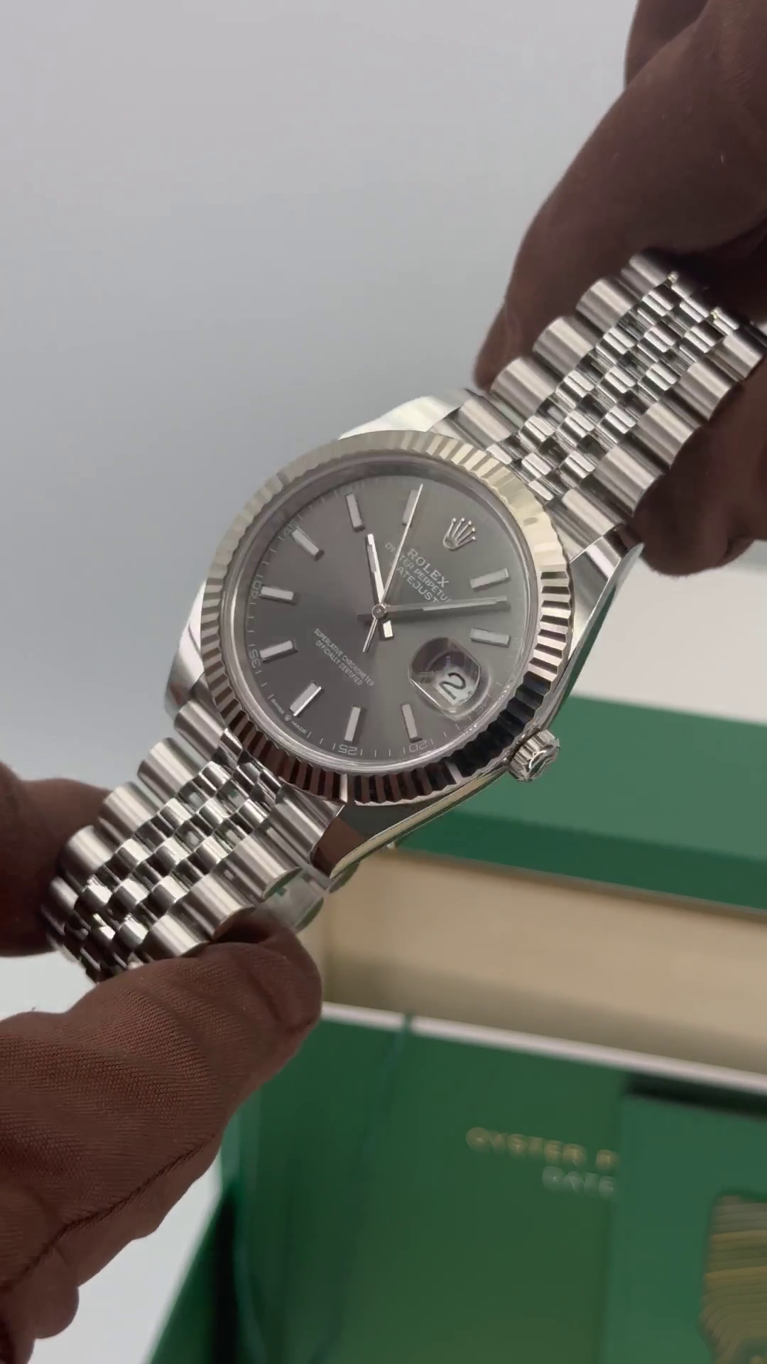 Rolex Datejust 41mm 126334 Dark Rhodium Index Jubilee Stainless Steel - Image 14