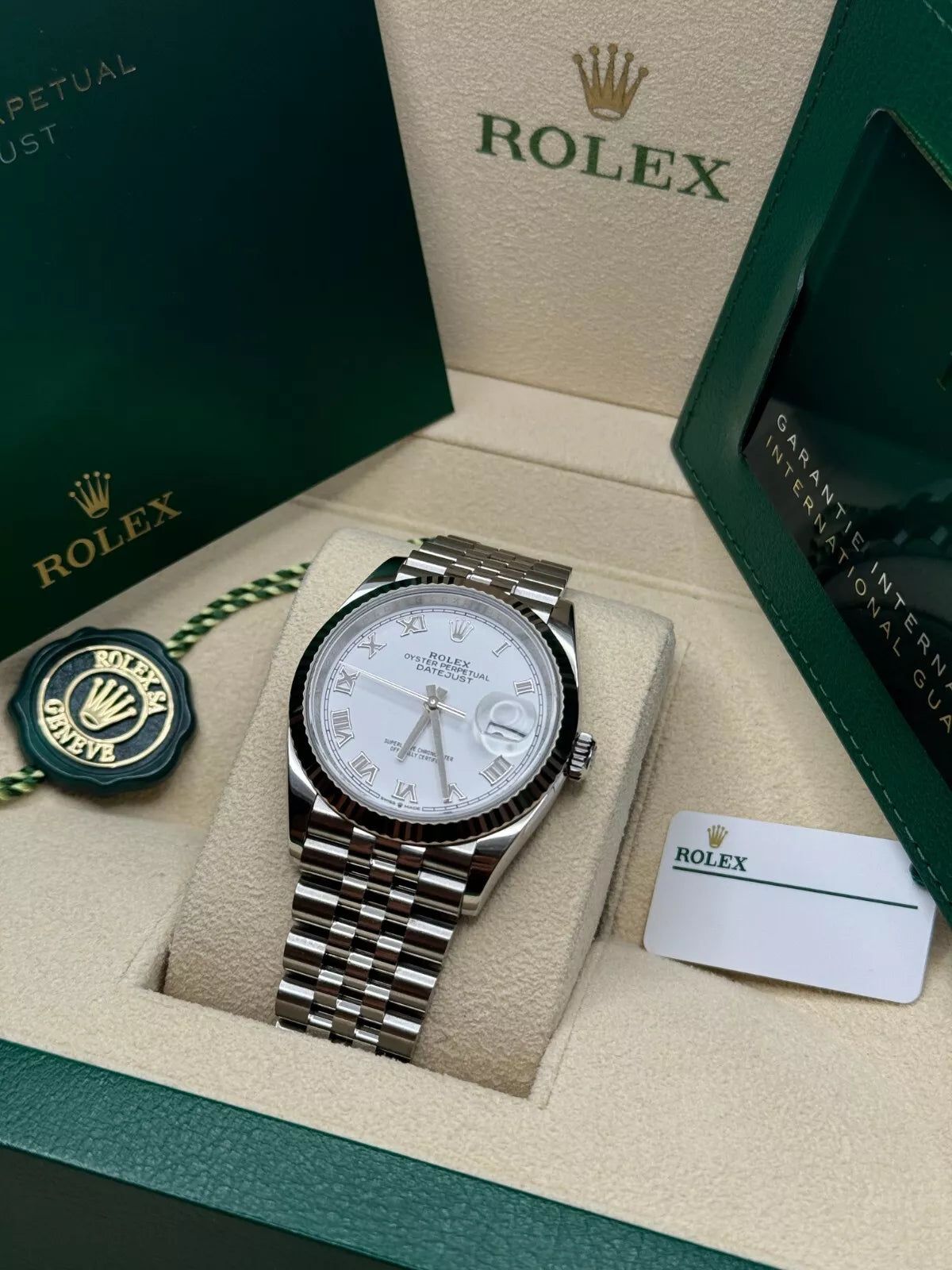Rolex Datejust 41mm Smooth Bezel White Roman Dial Jubilee - 126300 - Image 6