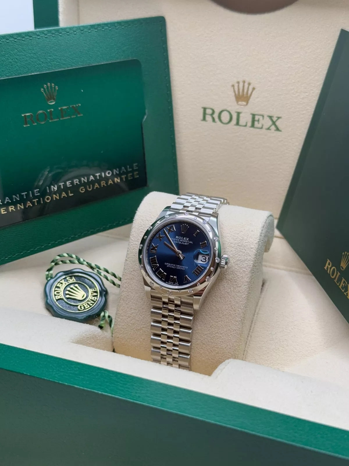 Rolex Datejust m278344-0035/0036 Bright Blue Dial 31mm Domed Diamond Oyster Watch - Image 12