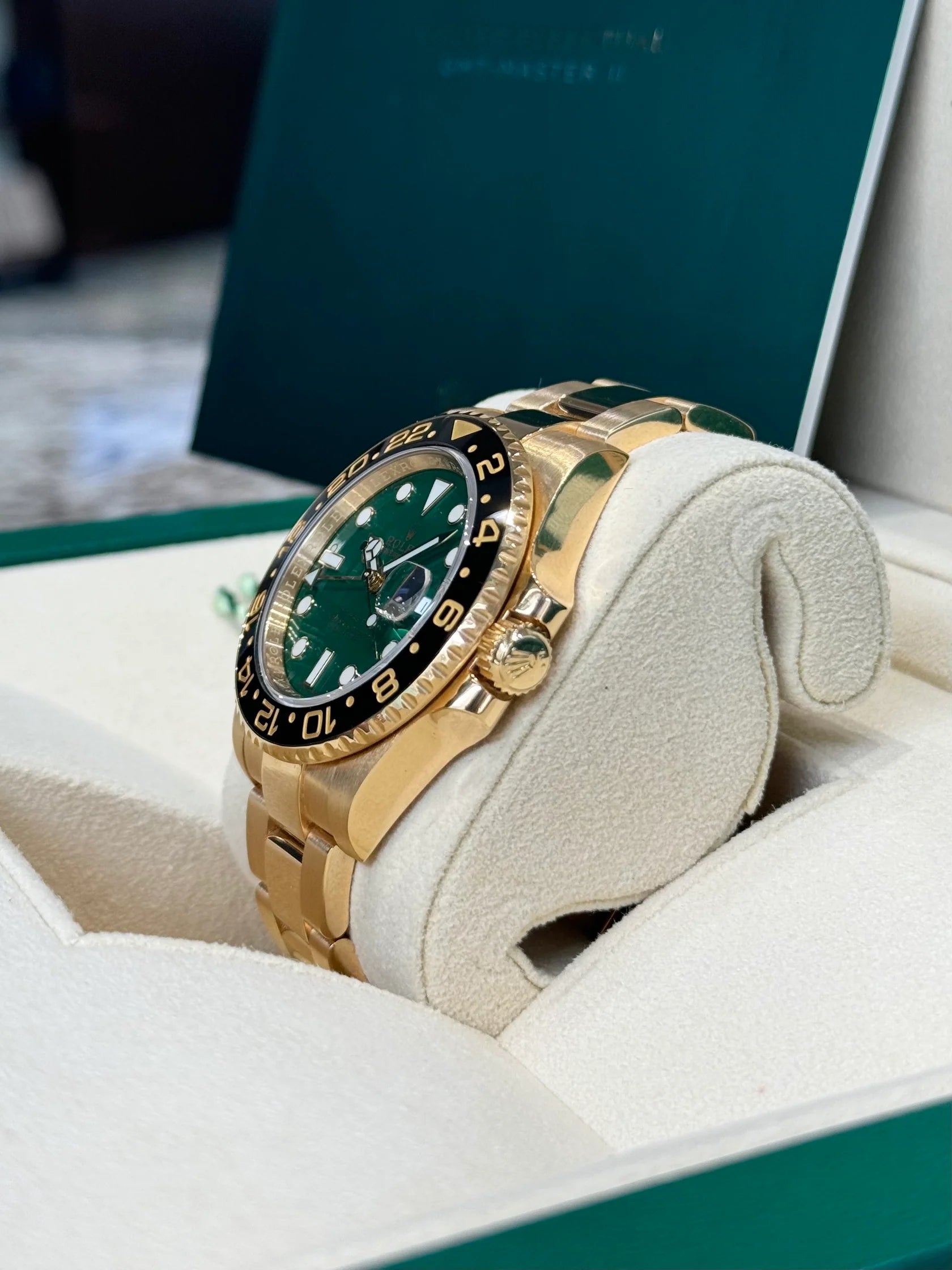 Rolex GMT Master II 116718gso 40mm - Image 4