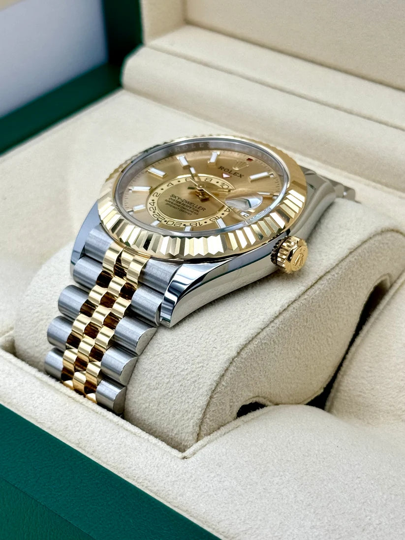 Rolex Sky-Dweller 42mm 336933-0002 Two-Tone Yellow Gold Champagne Dial Oyster - Image 3