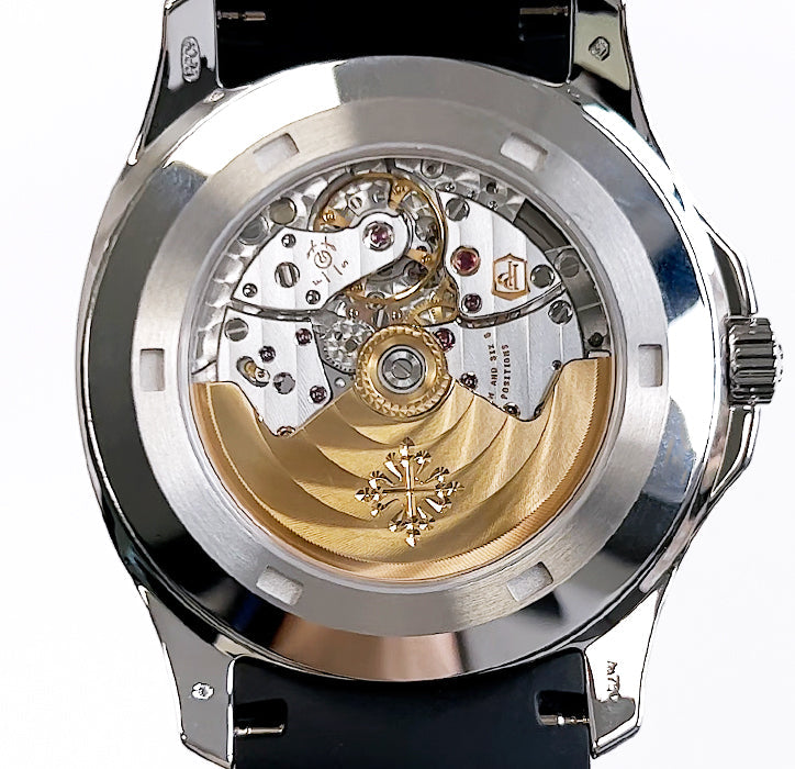 Patek Philippe Aquanaut Diamond Bezel 5167/300G-010 - Image 6