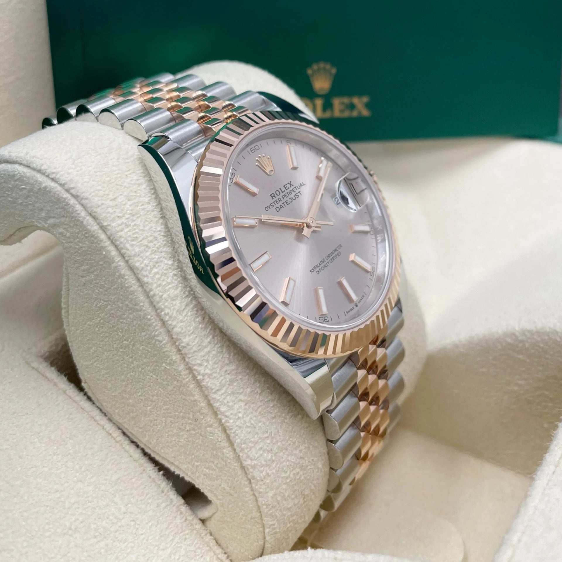 Rolex Datejust 41mm 126331 Sundust Index Oyster Steel and Everose Gold Watch - Image 4
