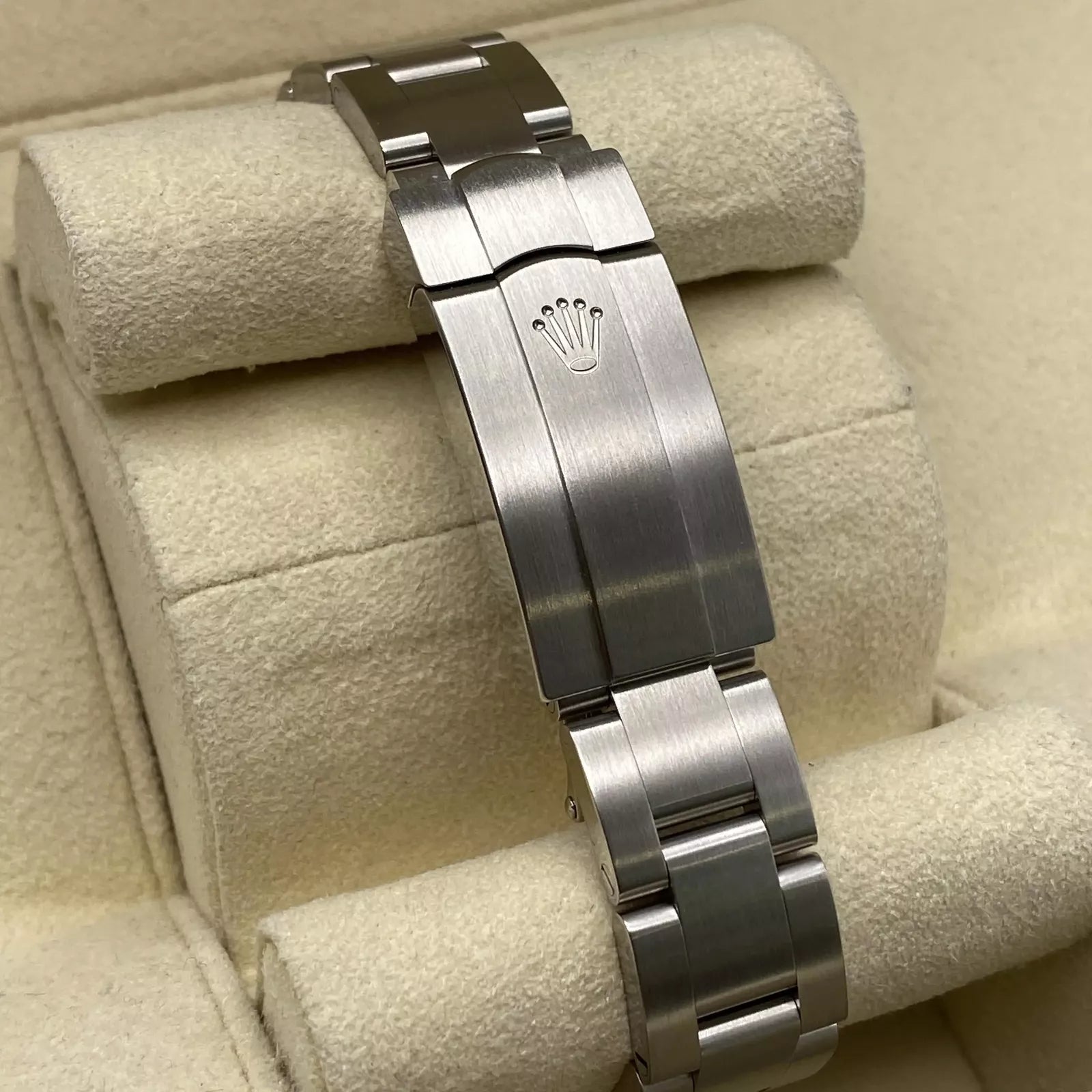 Rolex Oyster Perpetual 31mm 277200-0017 Blue Dial Oyster Bracelet Watch - Image 4