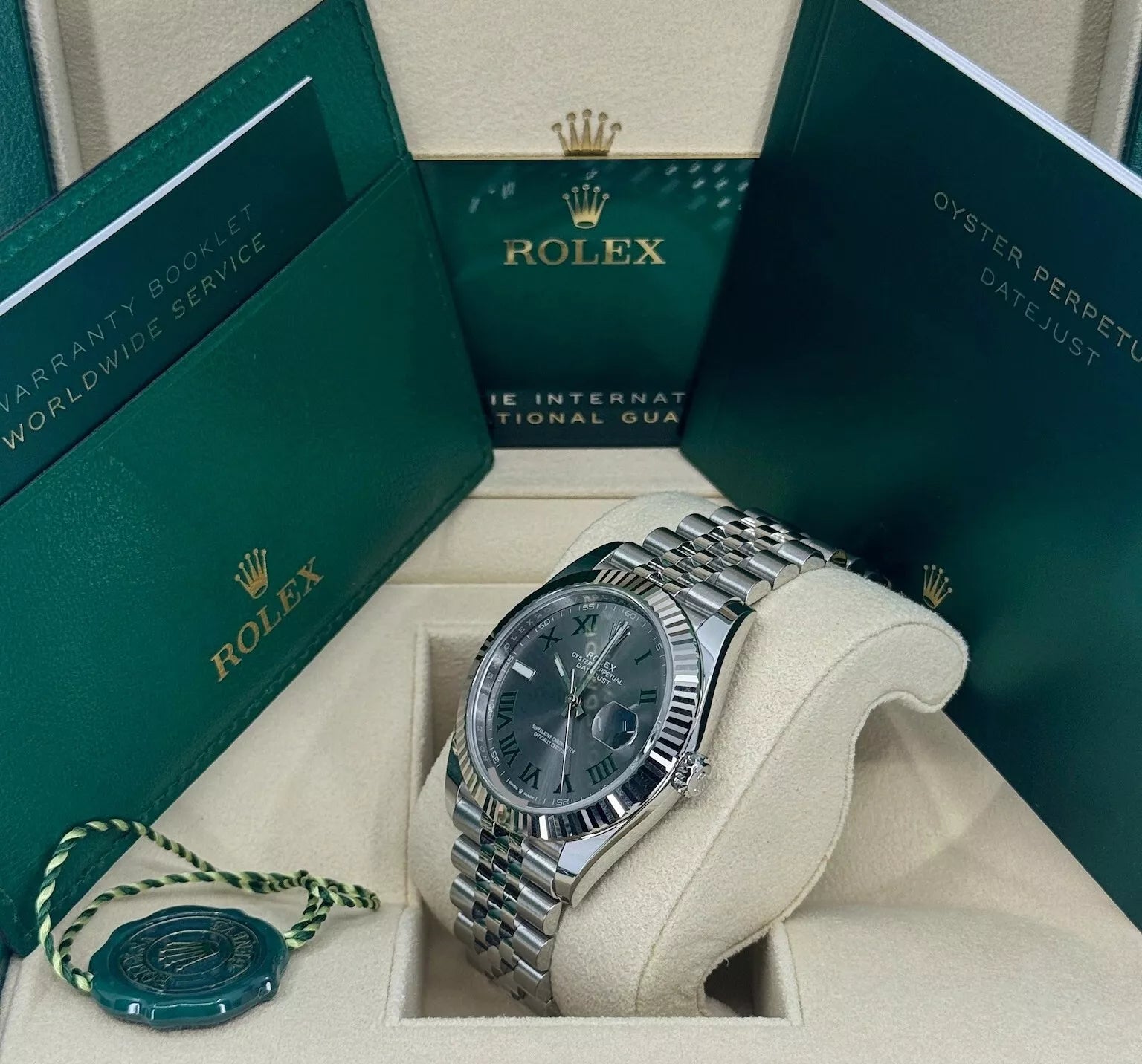 Rolex Datejust 36mm 126234 Datejust Slate Roman Dial Jubilee Watch - Image 4