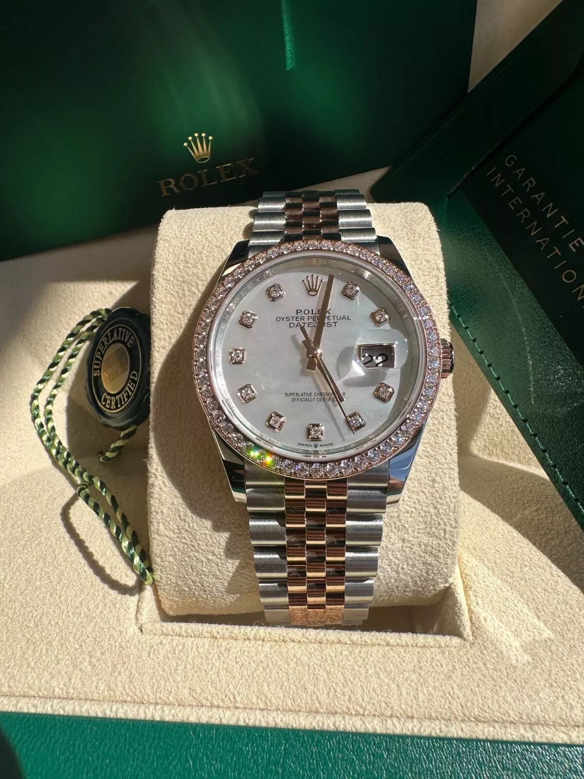 Rolex Datejust 36mm 126281 Mother-of-Pearl Dial Jubilee Bracelet - Image 3