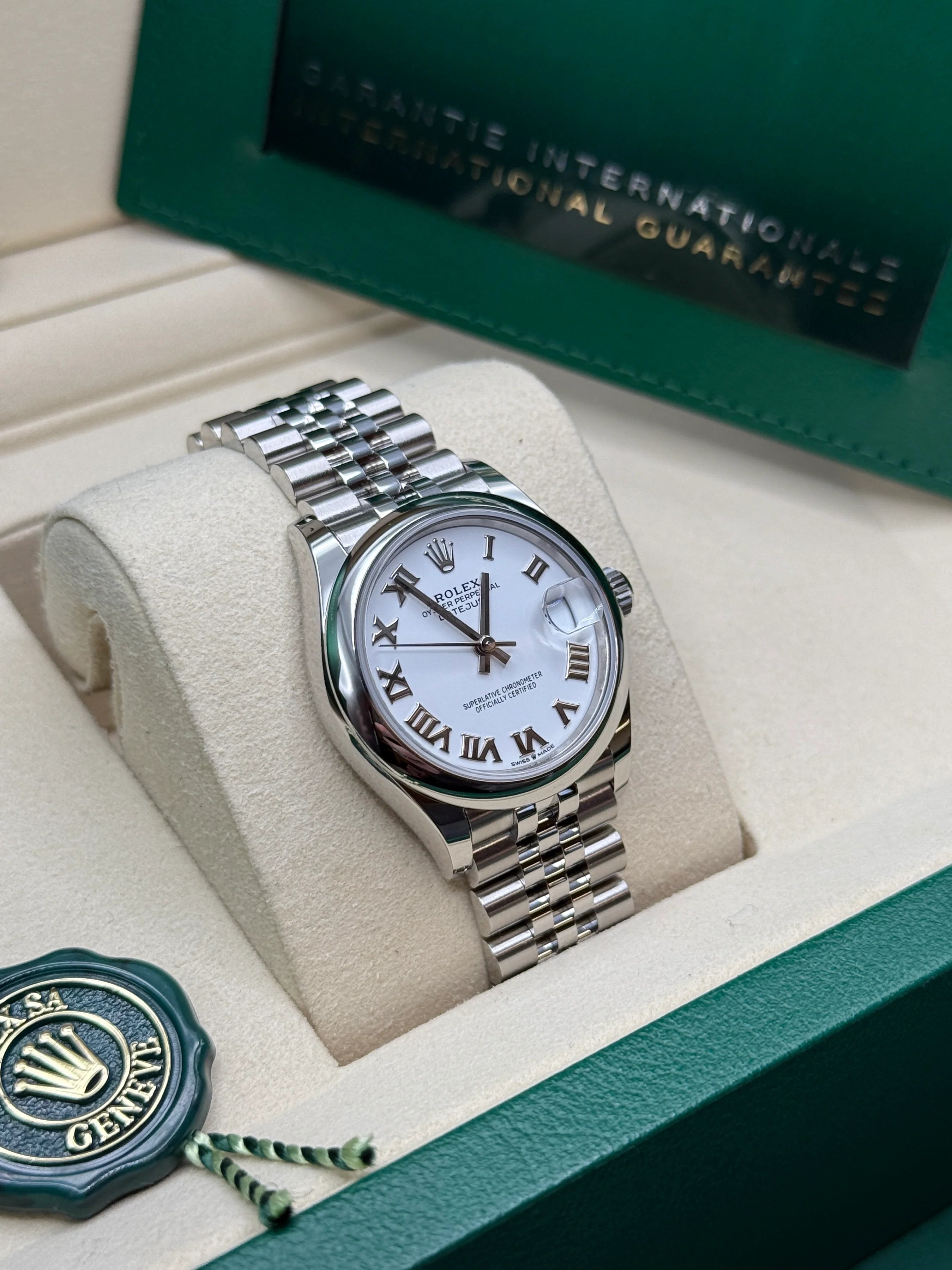 Rolex Datejust m278240-0003/0004 31mm White Roman Domed Bezel Oyster Oystersteel - Image 2