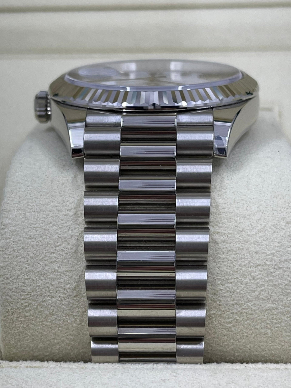 Rolex Day-Date President 40mm White Gold White Roman Dial - 228239 - Image 4