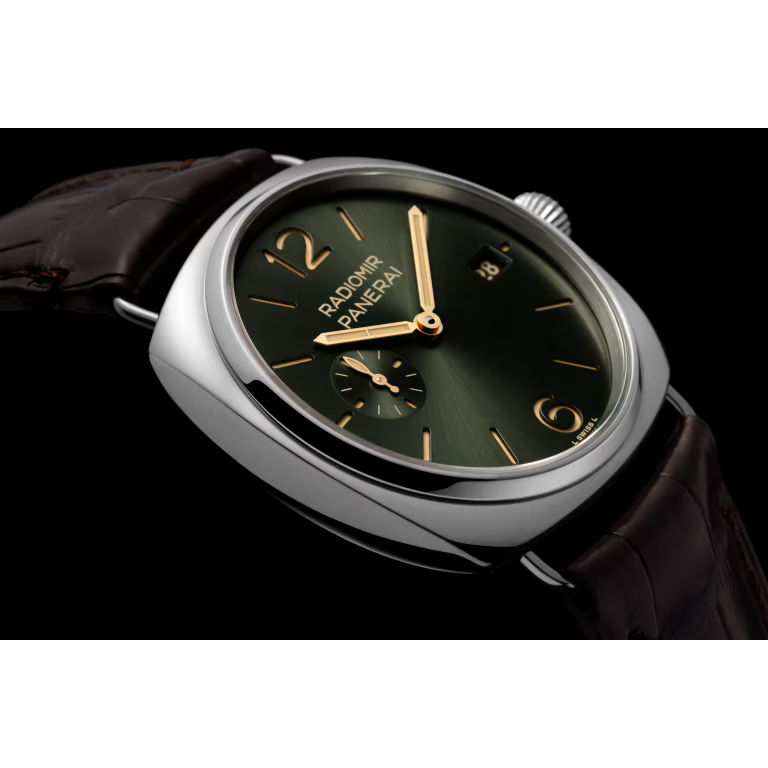 Panerai Radiomir Quaranta 40mm PAM01570/PAM01573 - Image 8