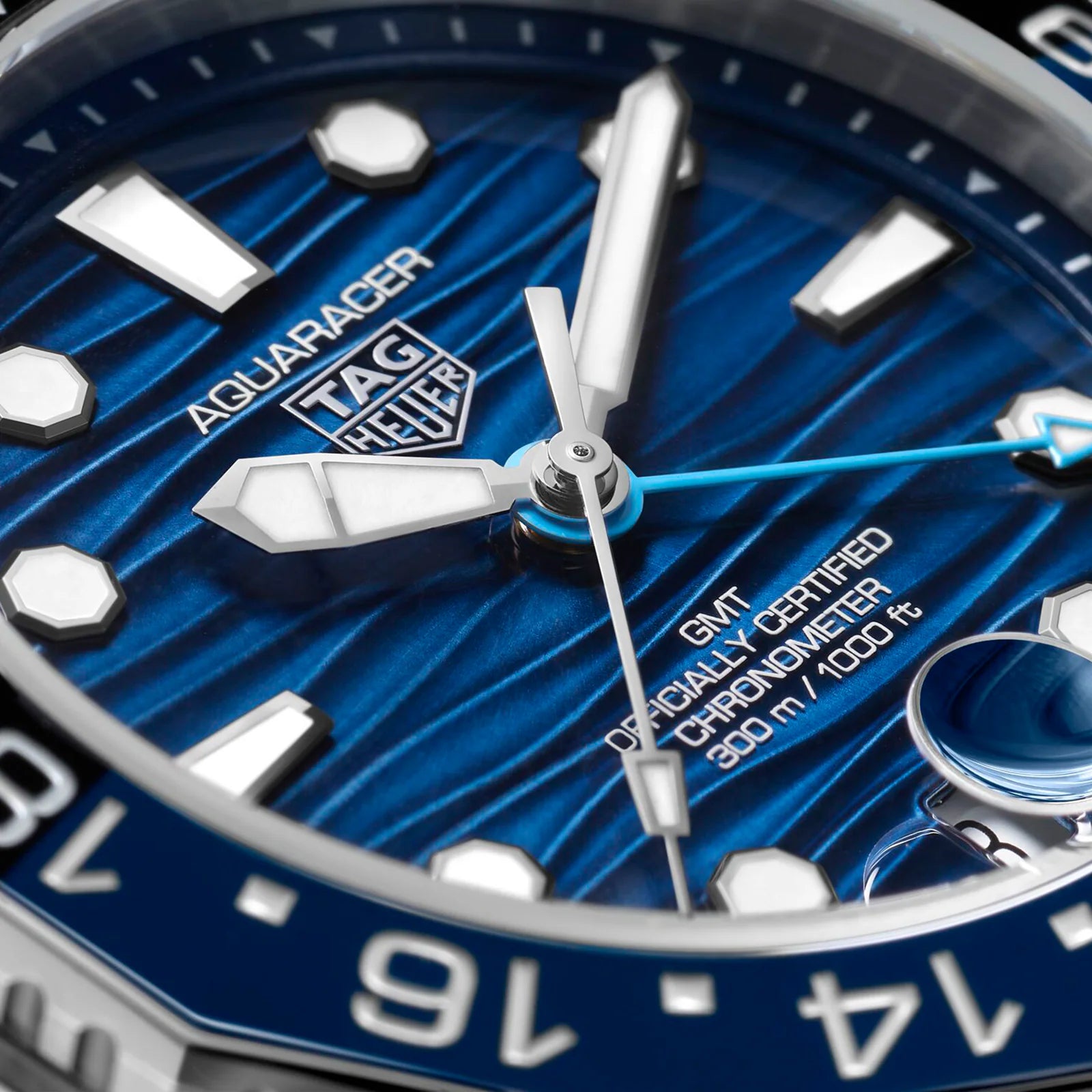 TAG Heuer Aquaracer Professional 300 GMT 42mm Mens Watch Blue Rubber WBP5114.FT6259 - Image 2