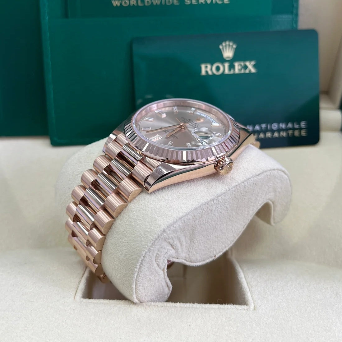 Rolex Day-Date President 40mm Everose Gold Sundust Diamond Baguette Dial - 228235 - Image 3