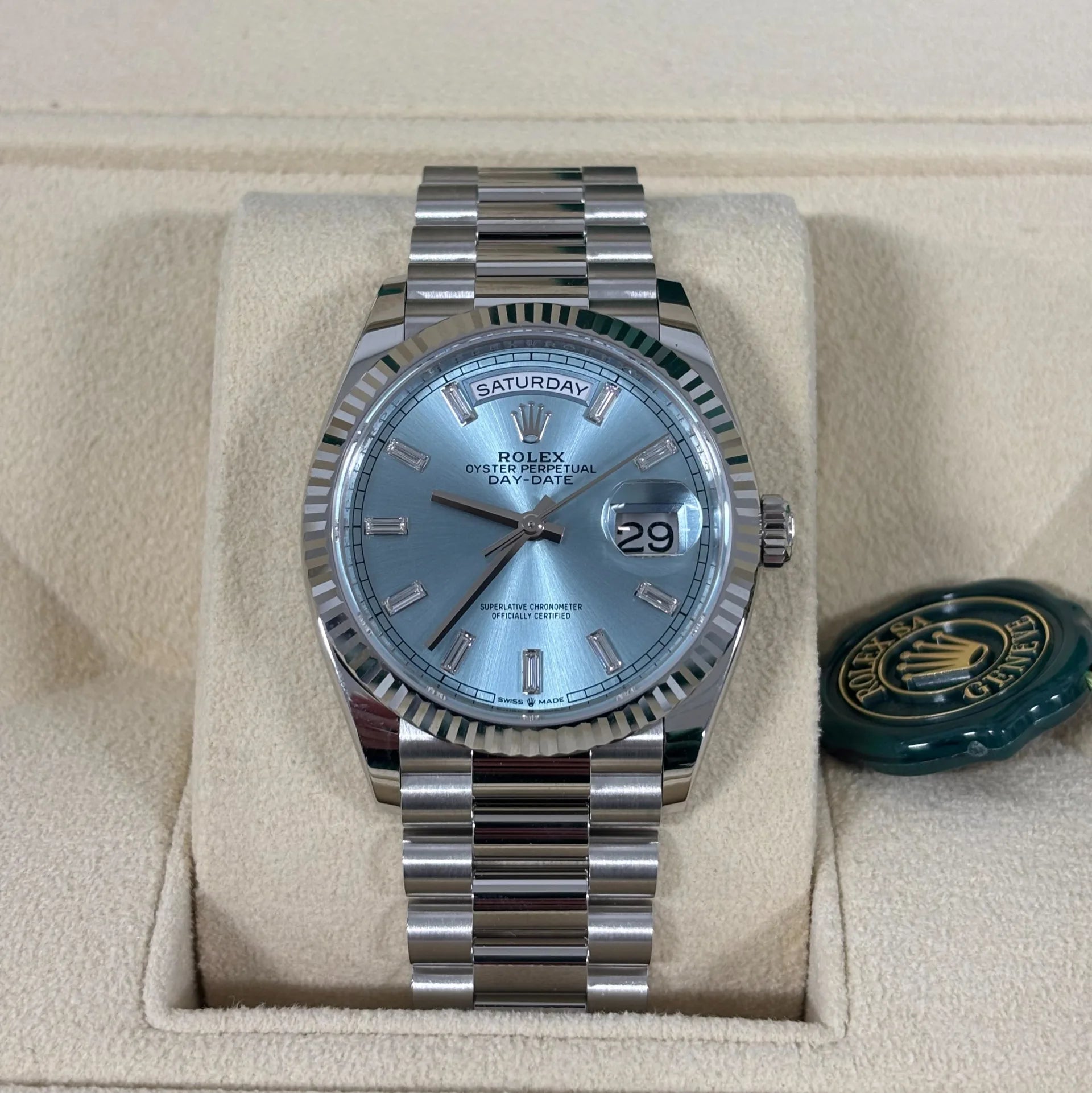 Rolex Day-Date M128236-0009 36mm - Image 2