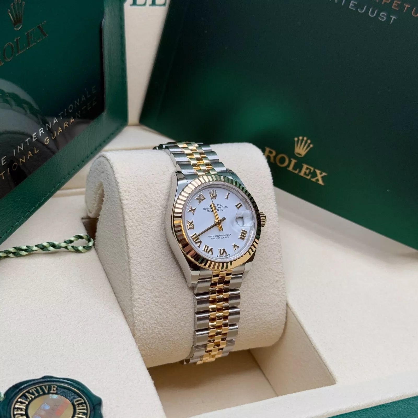 Rolex Lady-Datejust 28mm 279173 White Roman Dial Oyster Bracele - Image 11