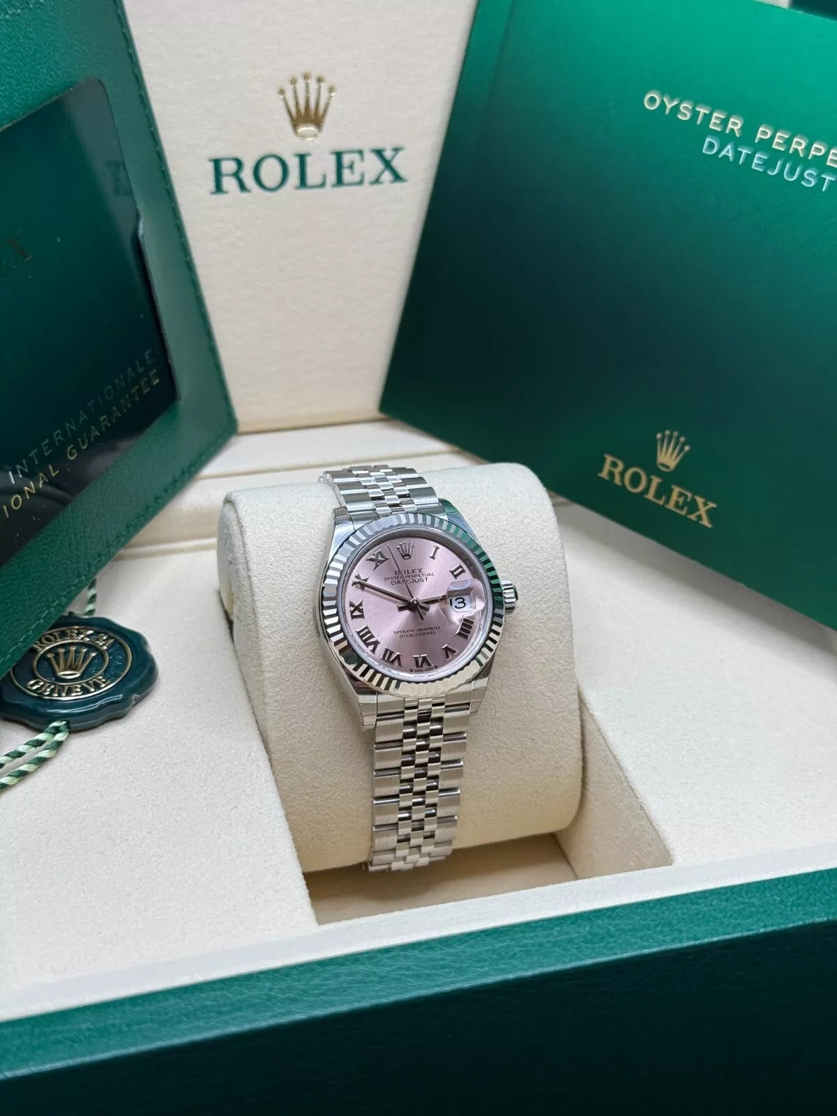 Rolex Lady-Datejust 28mm 279174 Pink Roman Dial Oyster Bracelet - Image 10