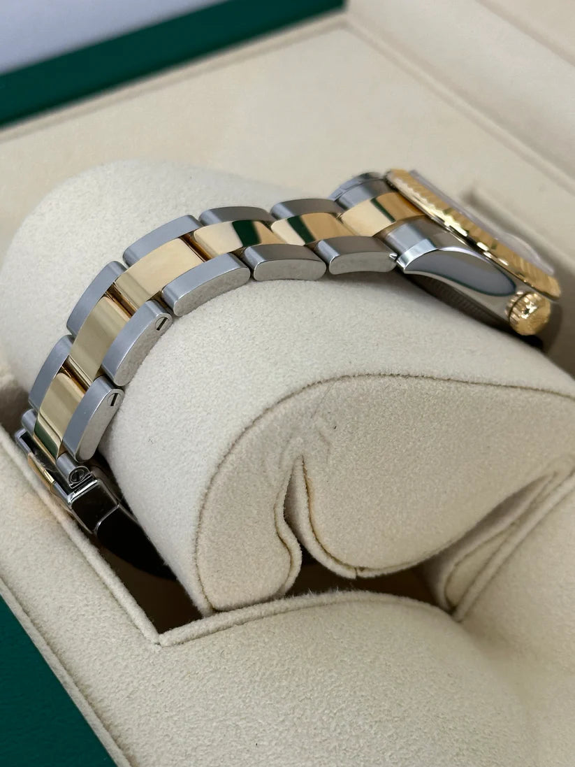 Rolex Lady-Datejust 28mm 279173 White Roman Dial Oyster Bracele - Image 5