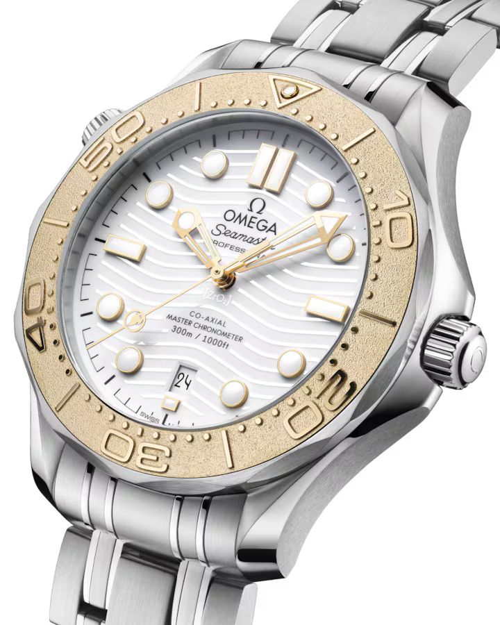 Omega Seamaster Diver 300M 42mm White Dial Stainless Steel Bracelet 522.21.42.20.04.001 - Image 3