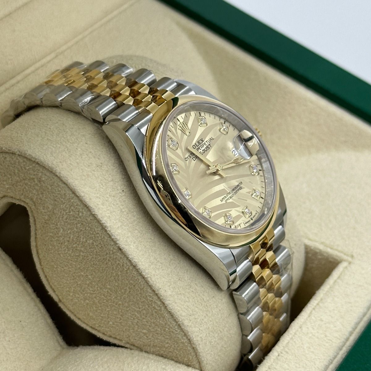 Rolex Datejust 36mm 126203 Golden Palm Dial Domed Bezel Oyster Bracelet - Image 4