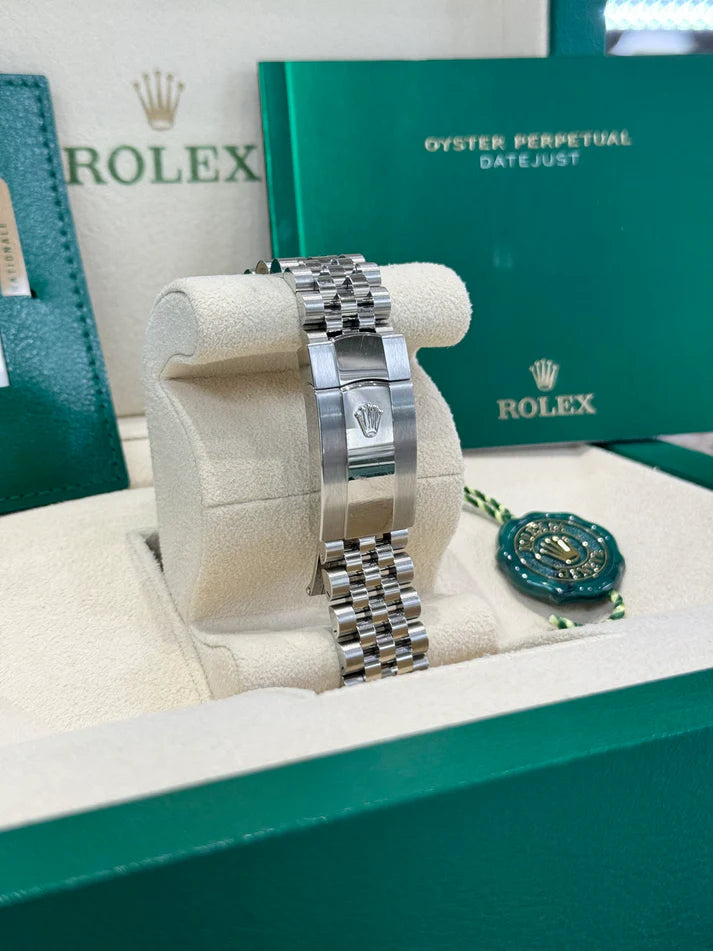 Rolex Datejust 41mm 126334 Dark Rhodium Index Jubilee Stainless Steel - Image 10