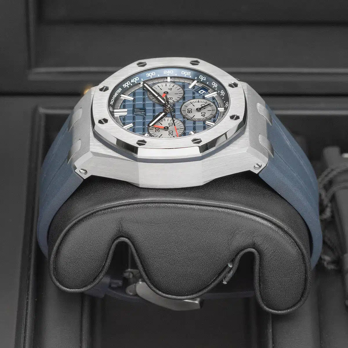 Audemars Piguet Royal Oak Offshore 42mm 26420TI.OO.A027CA.01 - Image 4