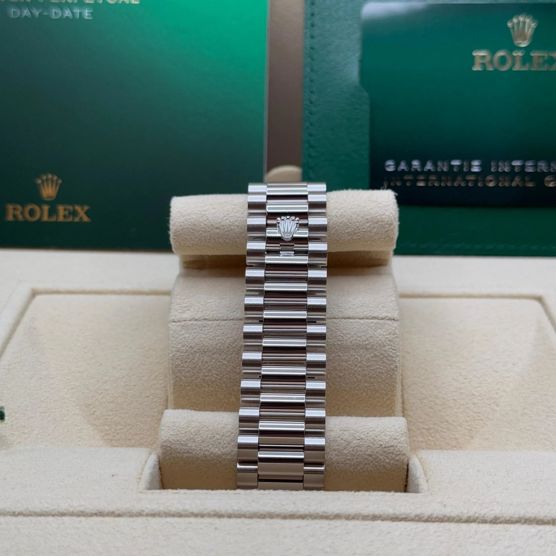 Rolex Day-Date President 40mm Platinum Green Olive Roman Dial - 228236 - Image 10