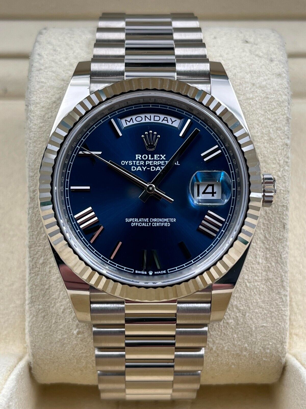 Rolex Day-Date President 40mm White Gold Blue Roman Dial - 228239 - Image 2