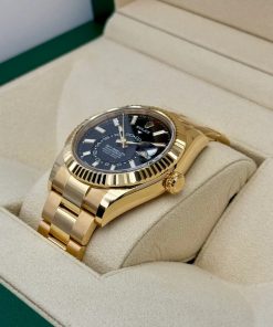 Alternative view of Rolex  Sky-Dweller 42mm 336938-0002 Yellow Gold Black Dial Oyster