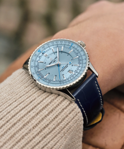 Alternative view of Breitling Navitimer Automatic GMT 41mm  A32310171C1P1