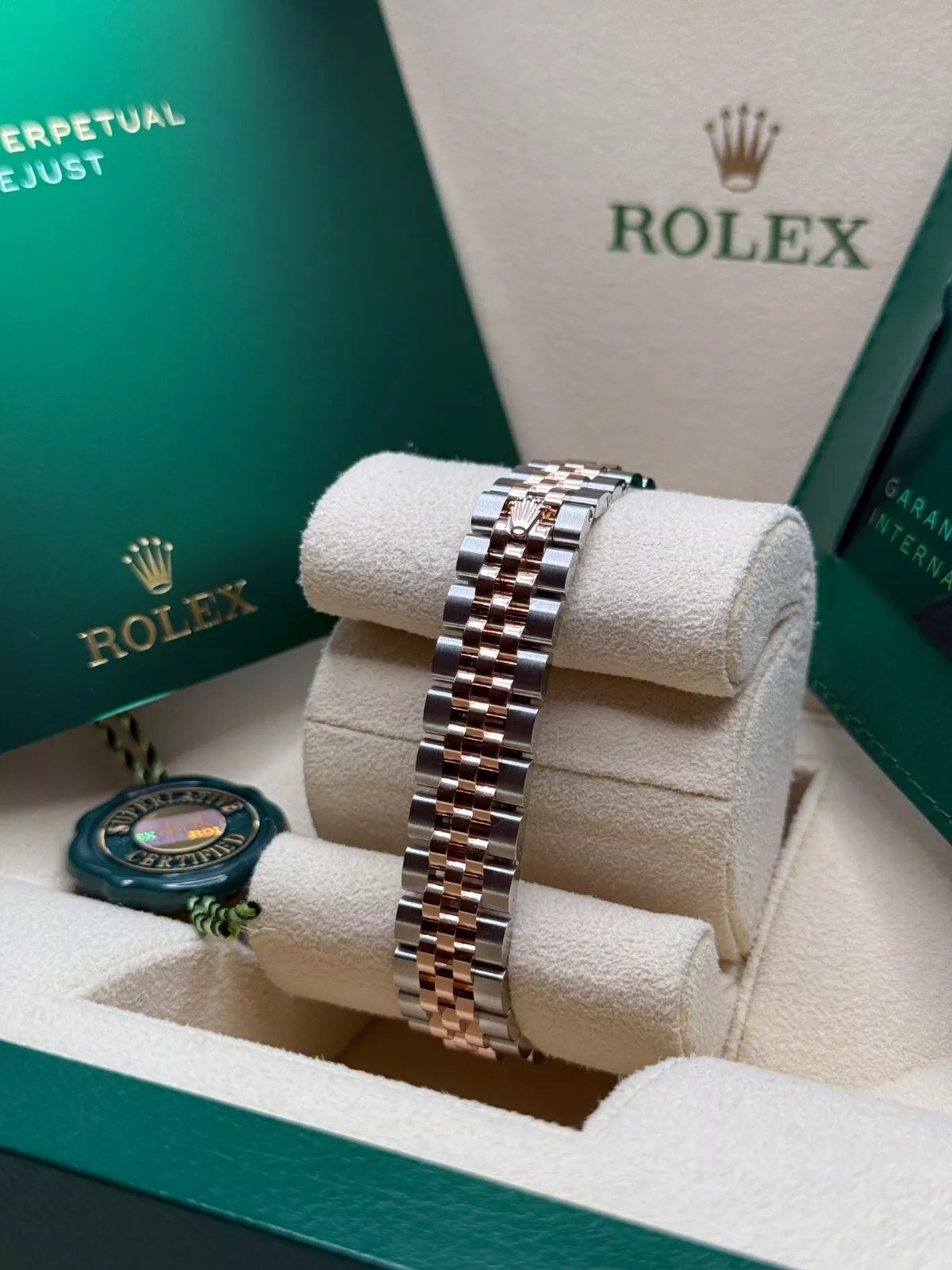Rolex Lady-Datejust 28mm 279171 Rose-colour Diamond Set Oyster Stainless Steel and Rose Gold - Image 10