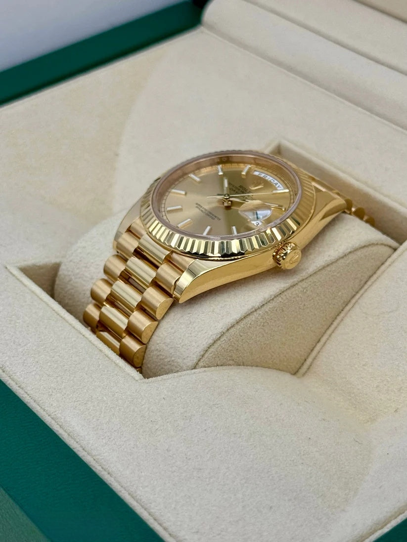 Rolex Day-Date President 40mm Yellow Gold Champagne Index Dial - 228238 - Image 3