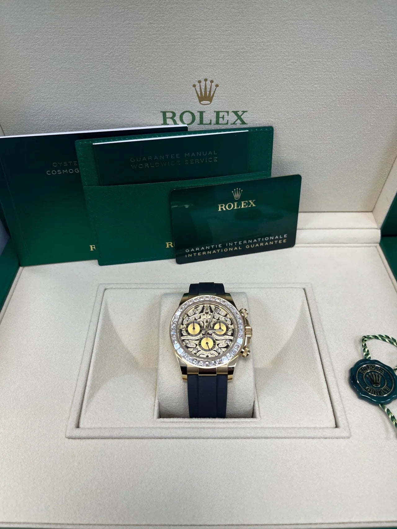Rolex Cosmograph Daytona M116588TBR 40mm - Image 7