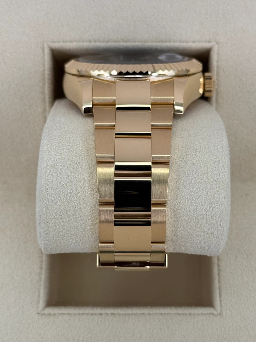 Rolex Sky-Dweller 42mm 336938-0002 Yellow Gold Black Dial Oyster - Image 3