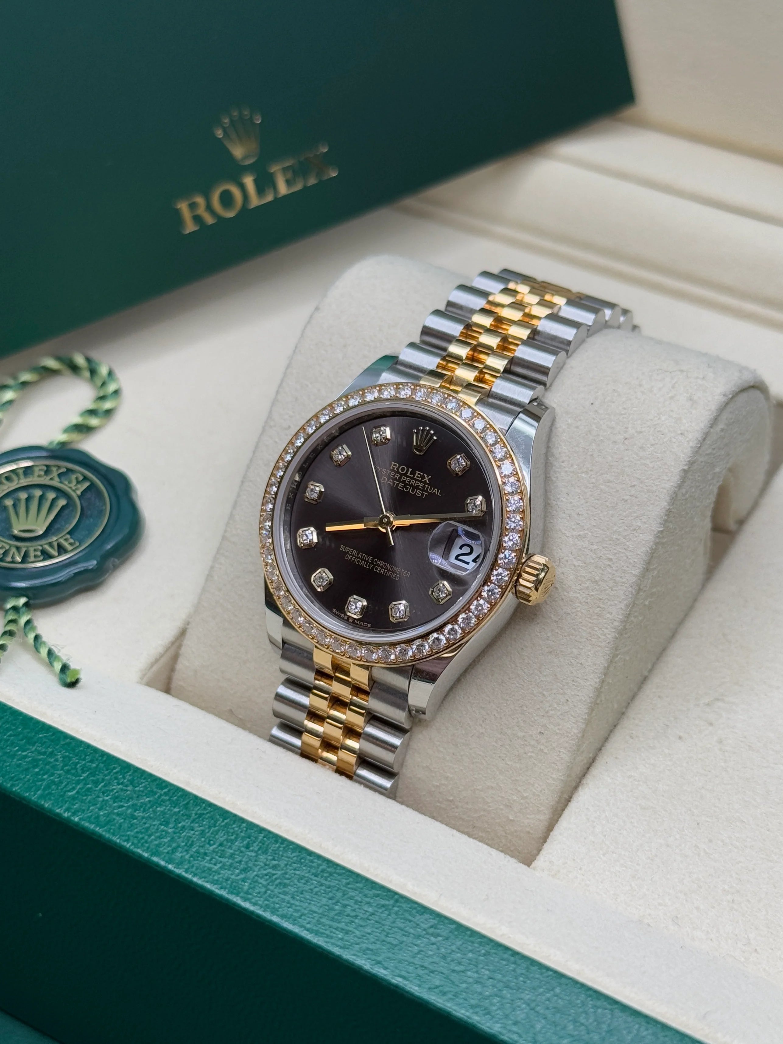 Rolex Datejust m278383RBR-0021/0022 31mm Dark Grey Dial Oyster Bracelet - Image 4