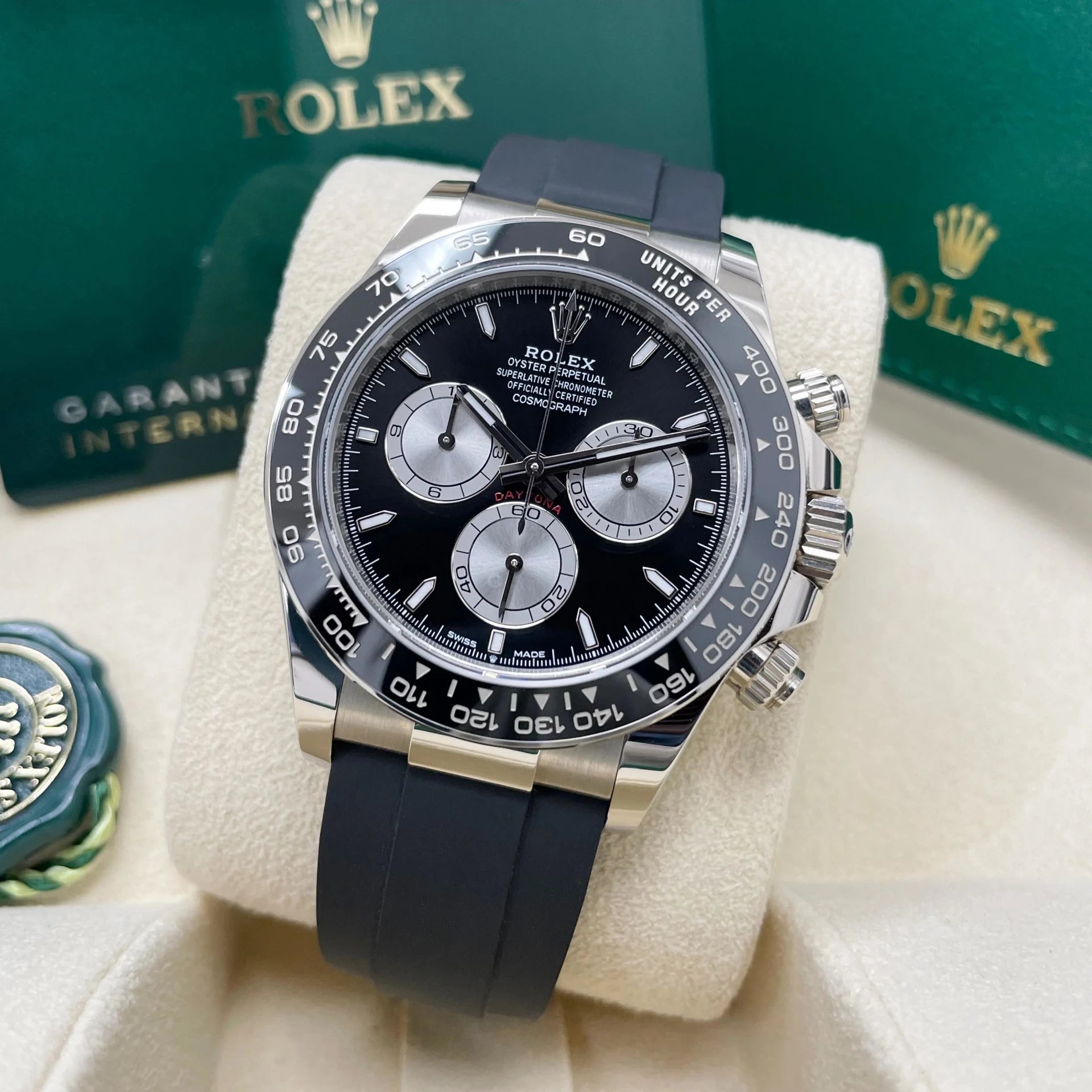 Rolex Cosmograph Daytona 126519LN 40mm - Image 3