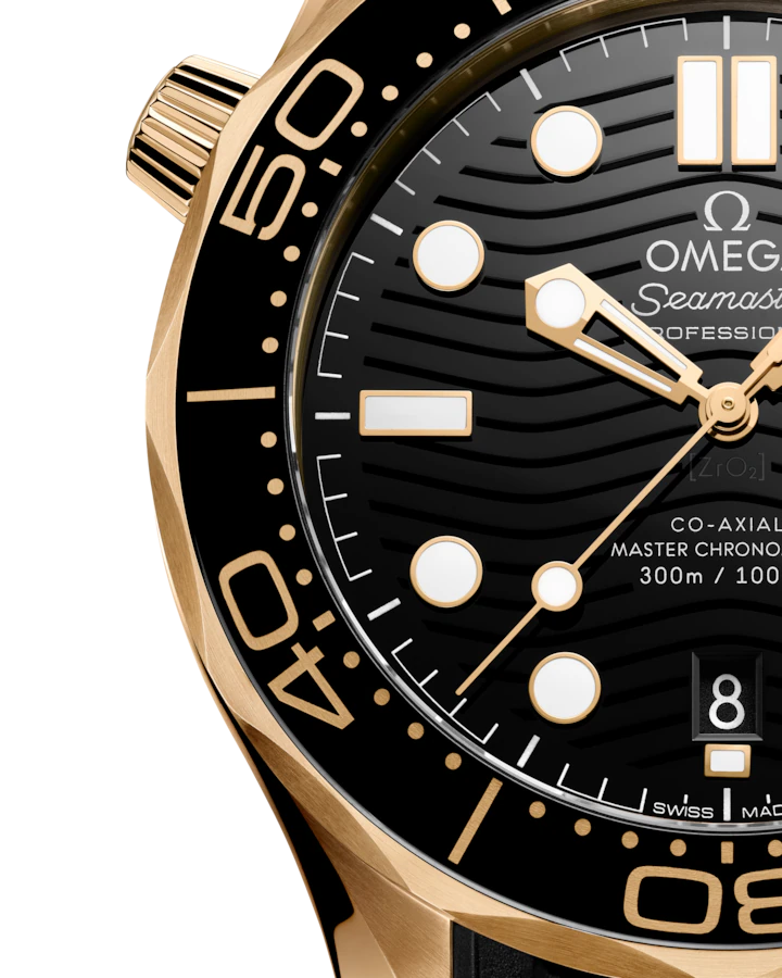 Omega Seamaster Diver 300M Master Co-Axial 42mm Moonshine Gold / Black / Rubber 210.62.42.20.01.003 - Image 3