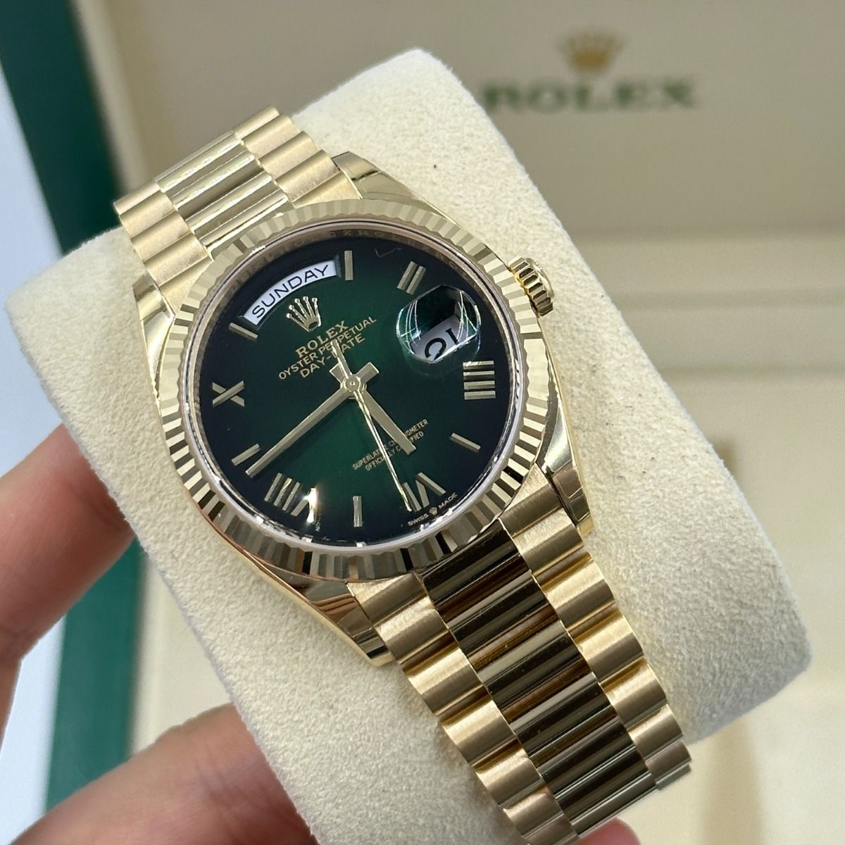 Rolex Day-Date M128238-0118 36mm - Image 5