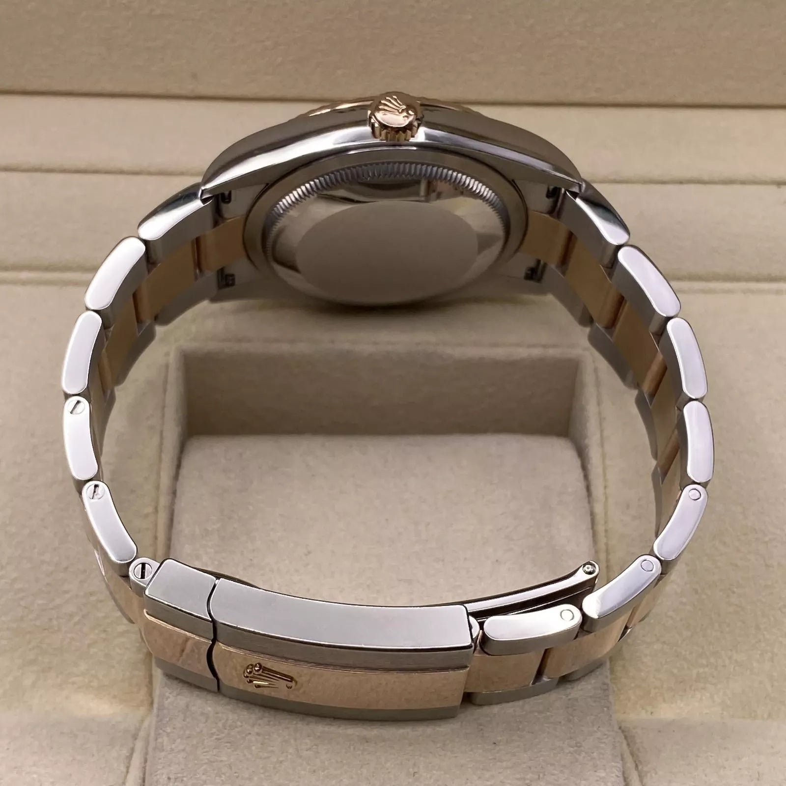 Rolex Datejust 36mm 126231 Mother-of-Pearl Dial Jubilee Bracelet - Image 12