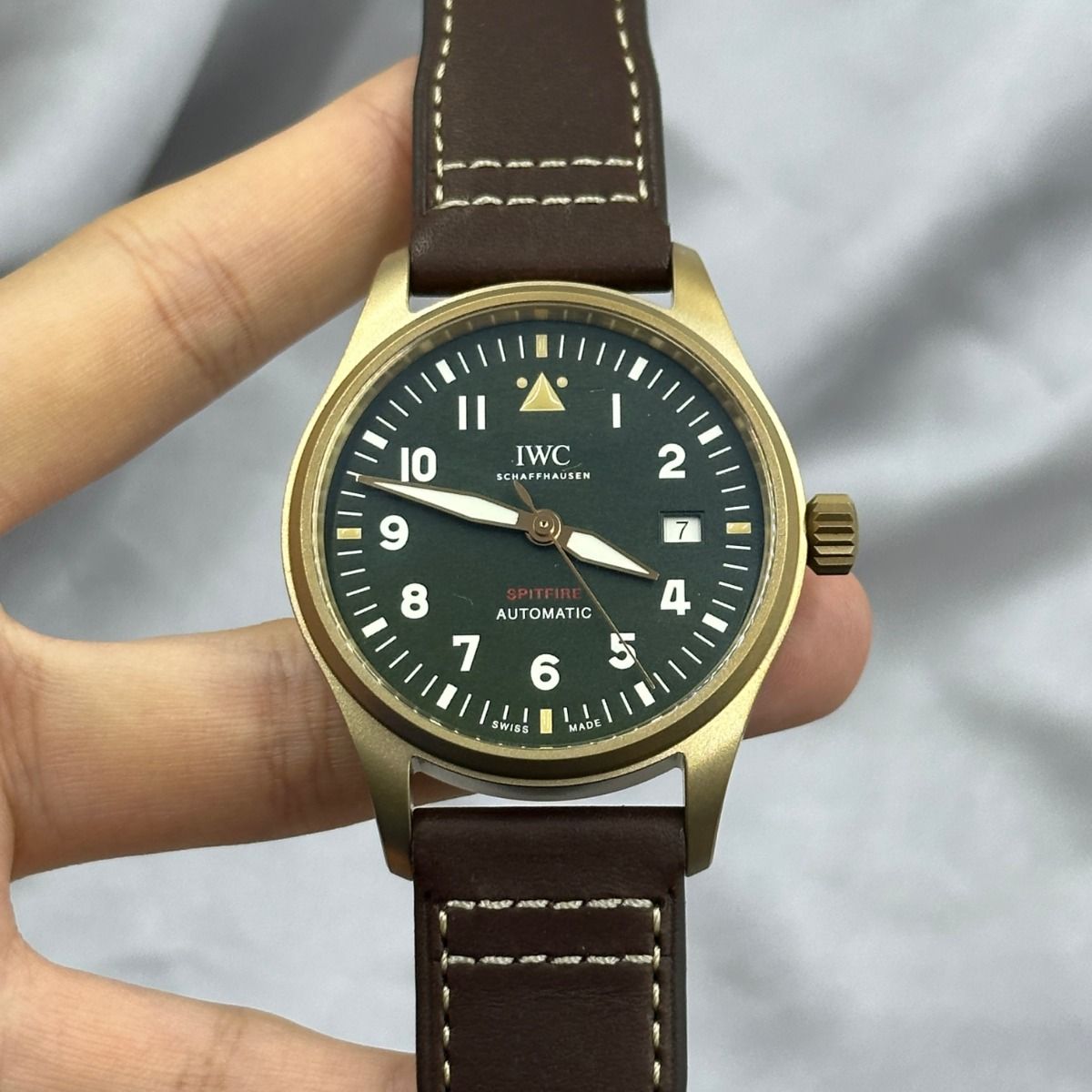 IWC Schaffhausen Pilot's Watch Automatic Spitfire 39mm IW326806 - Image 4