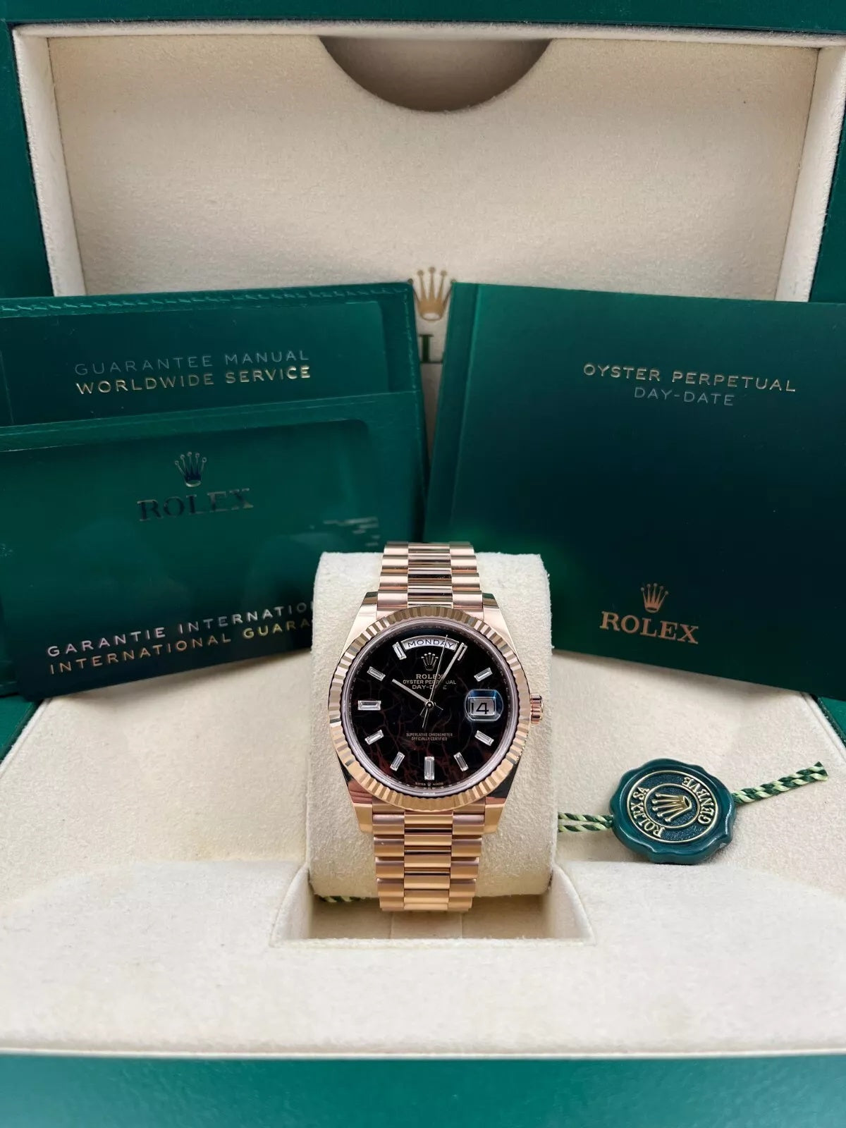 Rolex Day-Date President 40mm Everose Eisenkiesel Diamond Baguette Dial - 228235 - Image 7