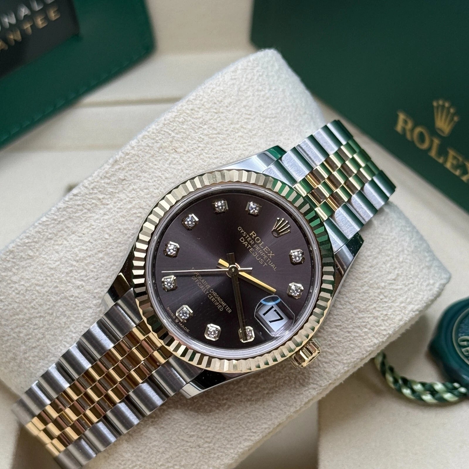 Rolex Datejust m278273-0021/0022 31mm Dark Grey Dial Stainless Steel and Yellow Gold Oyster Watch - Image 12