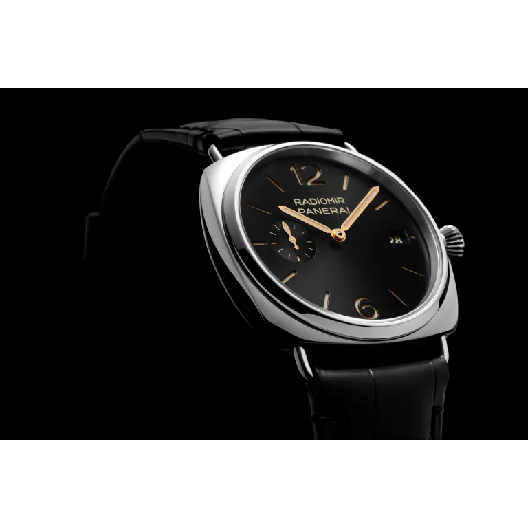 Panerai Radiomir Quaranta 40mm PAM01571/PAM01572 - Image 4
